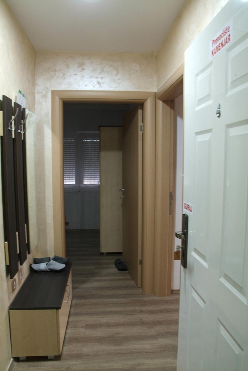 Apartments Kamenjar Novi Sad Habitación foto